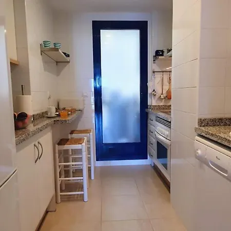 Frente A La Marina De Apartamento