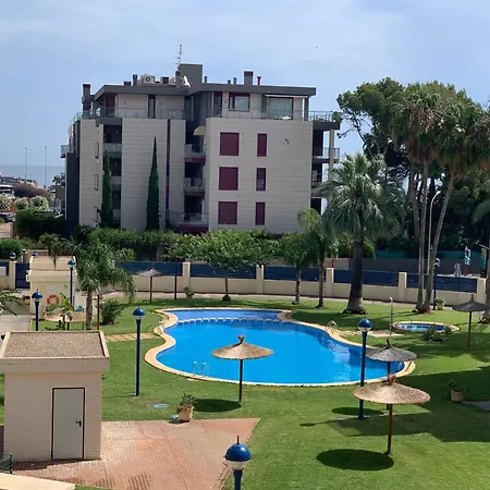 Frente A La Marina De Dénia